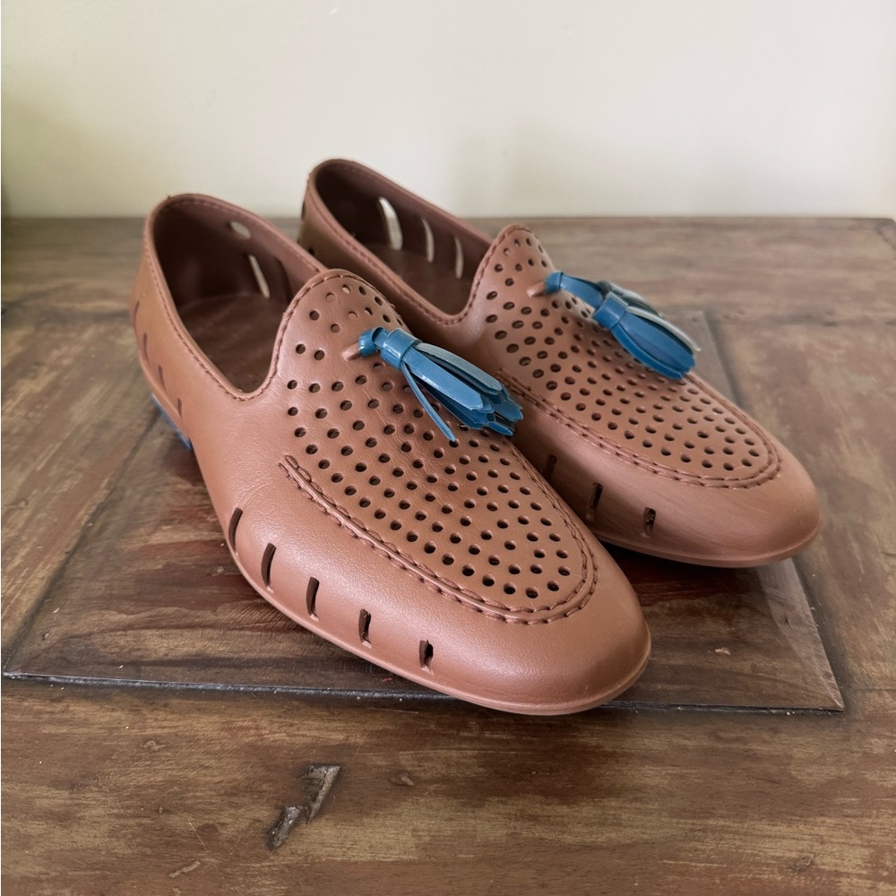 Floafers Executive Tassel‎ brown EVA foam rubber shoes men’s 8